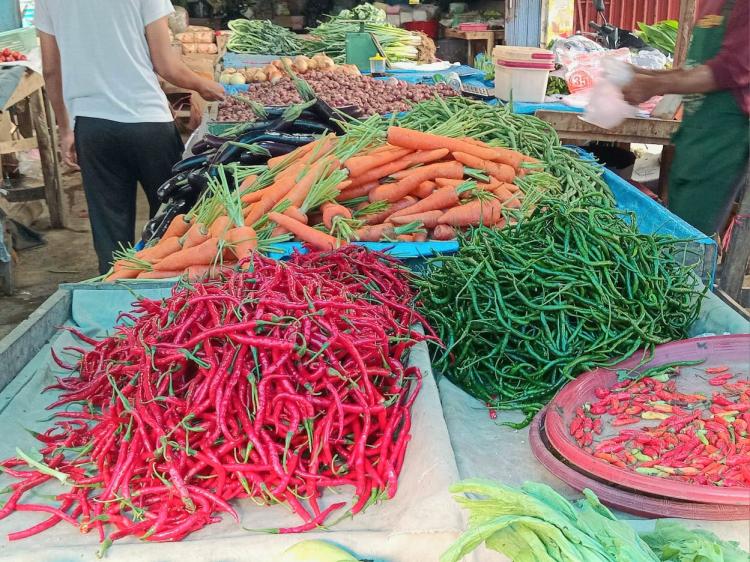 Harga Pangan Hari Ini Alami Kenaikan Secara Tiba-Tiba, Daging Kompak Ikut Melambung