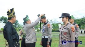 r[judul]