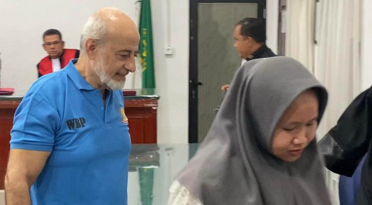 Mencari Keadilan di Pekanbaru: Perjuangan Istri Melawan Kekejaman Suami Bule