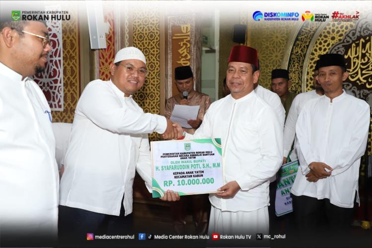 Safari Ramadan Di Batas Negeri, Wabup Syafaruddin Poti Salurkan Bantuan Dan Perkuat Silaturahmi
