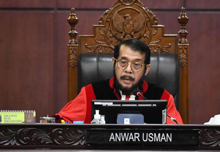 Anwar Usman Ucapkan Salam Perpisahan di Sidang MK, Publik Soroti Akhir Pengabdiannya