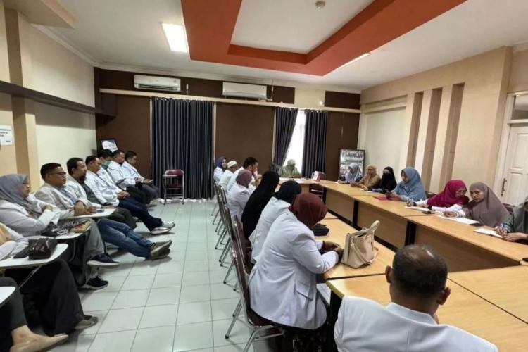 Nasib Pasien di Ujung Tanduk, Dokter Spesialis Siak Marah Tunjangan Rp30 Juta Tak Cair!