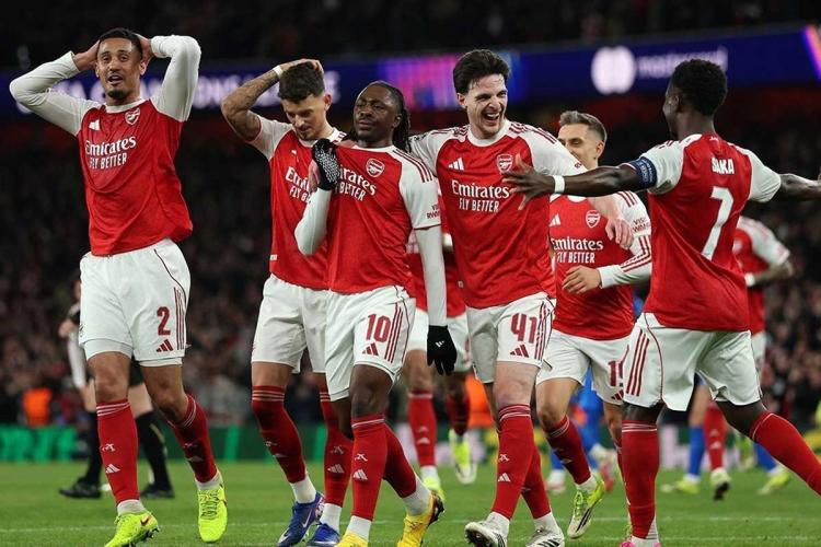 Meriam London Meledak! Eberechi Eze Bikin Kiper Leverkusen Bengong di Emirates