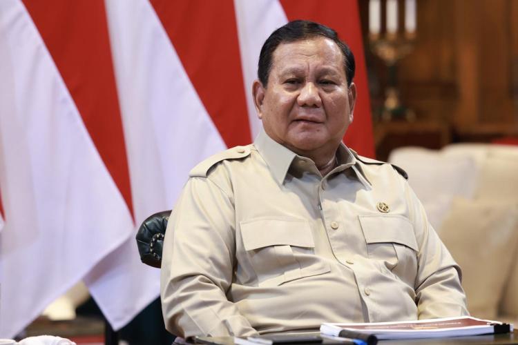Mobil Dinas Rp8 Miliar Vs Maung Rp700 Juta: Prabowo Skakmat Kepala Daerah yang Hobi Foya-foya!