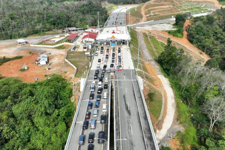 Aneh! Tol Kampar Macet Parah Ratusan Persen, Tol Dumai Malah Sepi Ditinggal Pemudik Lebaran