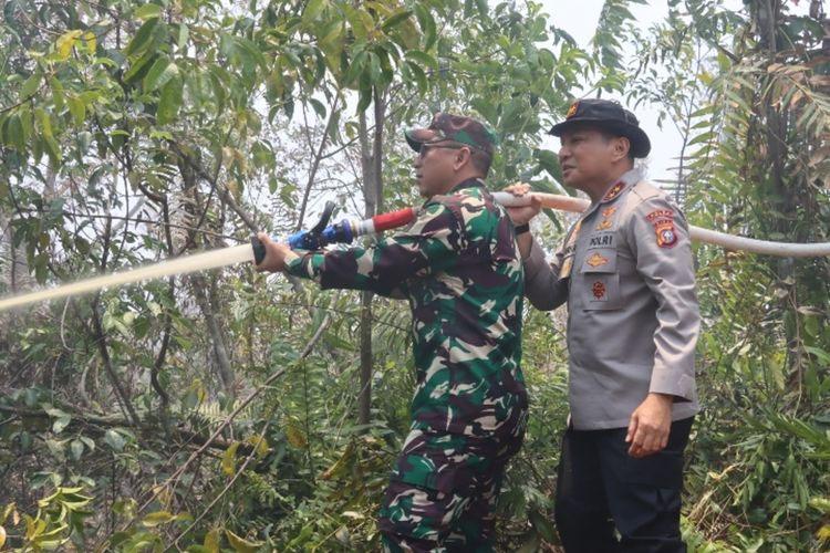 Jenderal Bintang Dua Mandi Asap, Dumai Membara Jadi Lautan Gambut Merah!