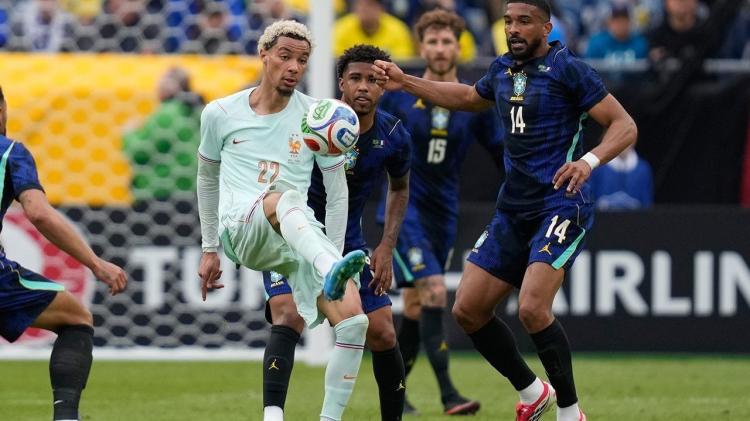 Cungkil Bola Maut Mbappe Membuat Eksperimen Ancelotti Berakhir Pahit 
