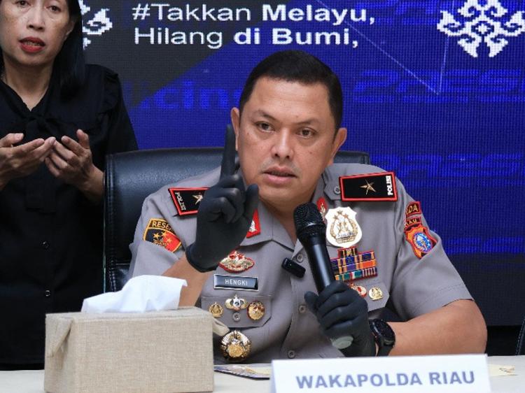 18 Polisi di Riau Dipecat Tidak Hormat Gara-gara Nekat Main Barang Haram!
