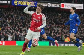Arsenal Nyaris Nangis di Kandang, Pemain Cadangan Ini Jadi Pahlawan Dadakan!