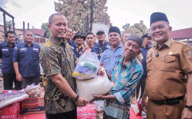 Tak Tinggal Diam! Aksi Cepat Wako Agung Bantu Korban Kebakaran Tuai Sorotan