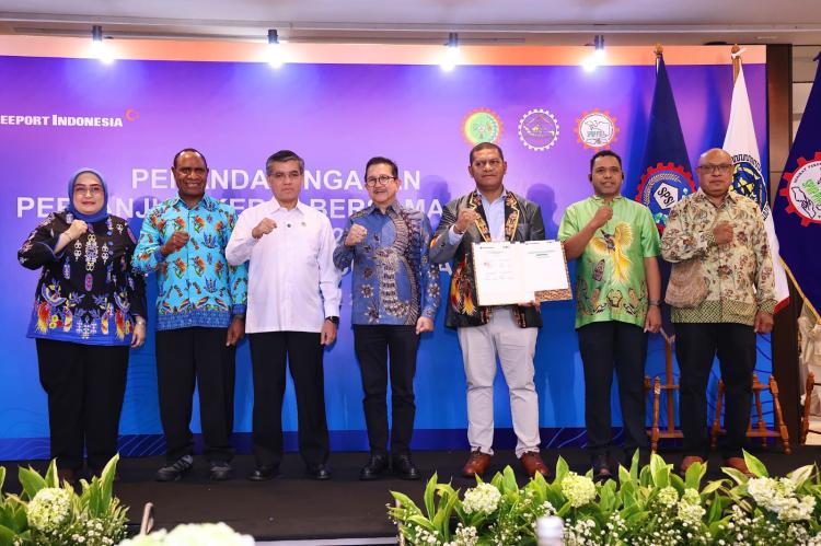 Berunding 18 Hari, Serikat Pekerja Teken PKB dengan Freeport Indonesia, Menaker: Harus Dikawal Implementasinya!