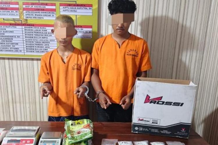 Geger! Dua Remaja Kampar Ini Simpan Sabu 1,2 Kg dan Liquid Vape Narkoba di Puskesmas