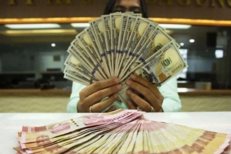 Rupiah Rebound Pagi Ini, Efek Damai AS-Iran Mulai Terasa