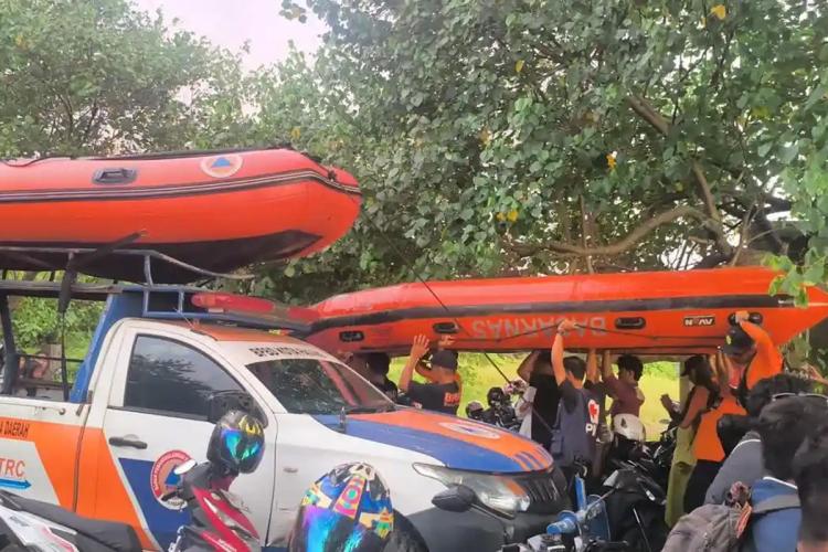 Update Tragedi Pantai Padang: Identitas Korban Tenggelam Belakang Kampus Bung Hatta Terungkap