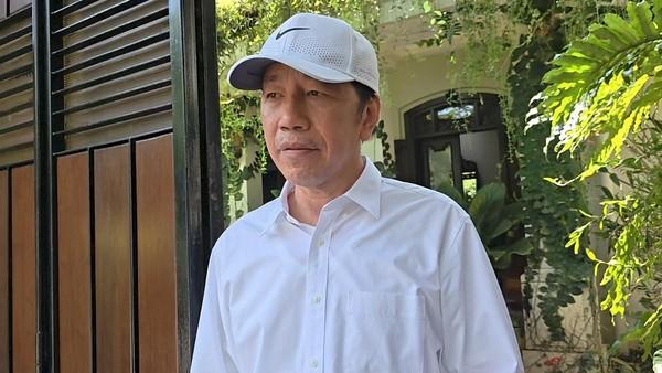 Disindir JK, Jokowi Merendah: Saya Bukan Siapa-siapa, Orang Kampung!