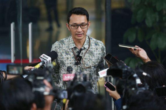 Dalami Suap dari Pengondisian Proyek, KPK Periksa Anggota Polisi dan Jaksa