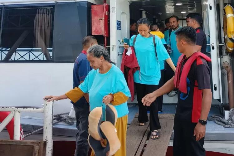 Malaysia Buang 150 Pekerja Indonesia! Ada yang HIV dan Patah Kaki Saat Tiba di Dumai