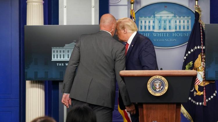 Trump Selamat dari Tragedi Penembakan Makan Malam Mewah