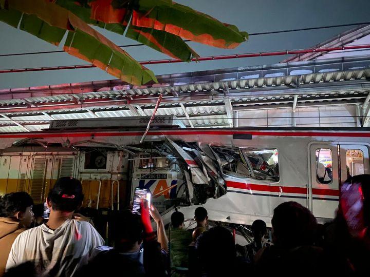 Tabrakan Maut Kereta di Bekasi: 14 Orang Tewas, 84 Terluka
