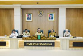 r[judul]