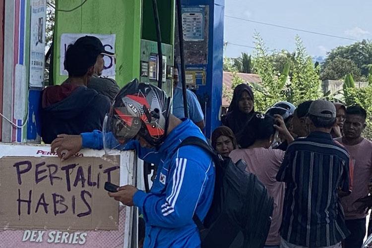 Antrean BBM Mengular di Pekanbaru, Fakta Stok Aman Justru Picu Tanda Tanya Besar