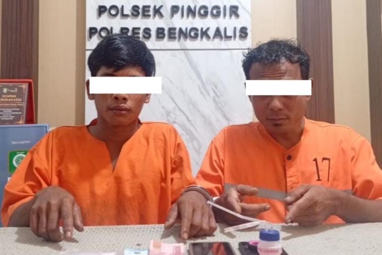 Digerebek Saat Pesta Sabu, Dua Pria Bengkalis Tak Berkutik, 19 Paket Diamankan