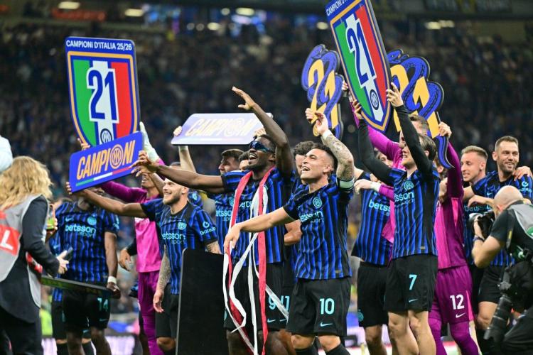 Inter Milan Sah Jadi Raja Italia, Parma Jadi Tumbal Pesta Scudetto ke-21 Nerazzurri!