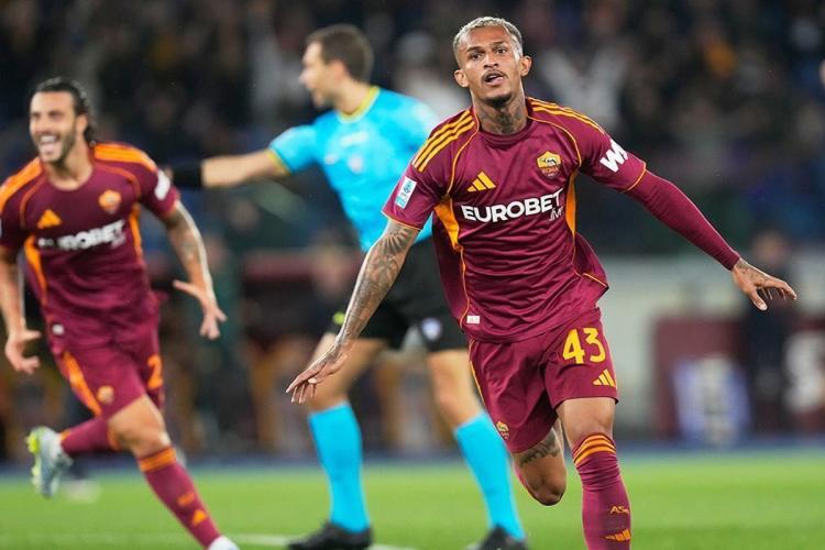 Tak Terbendung! Roma Hancurkan Fiorentina, Tiket Liga Champions Makin Dekat