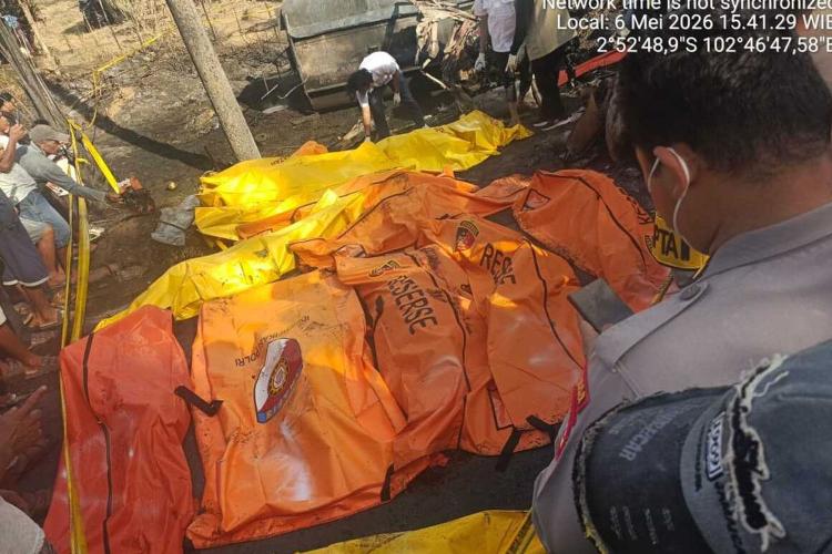 Tabrakan Maut Bus ALS vs Truk Tangki BBM, 16 Tewas Hangus Terbakar di Jalinsum
