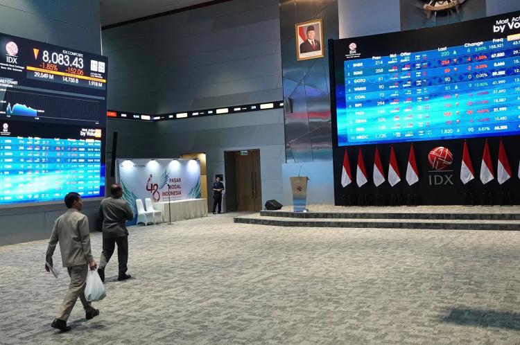 Bursa RI Menggila, IHSG Tembus 7.160 Ketika Asing Masih Buang Saham Jumbo