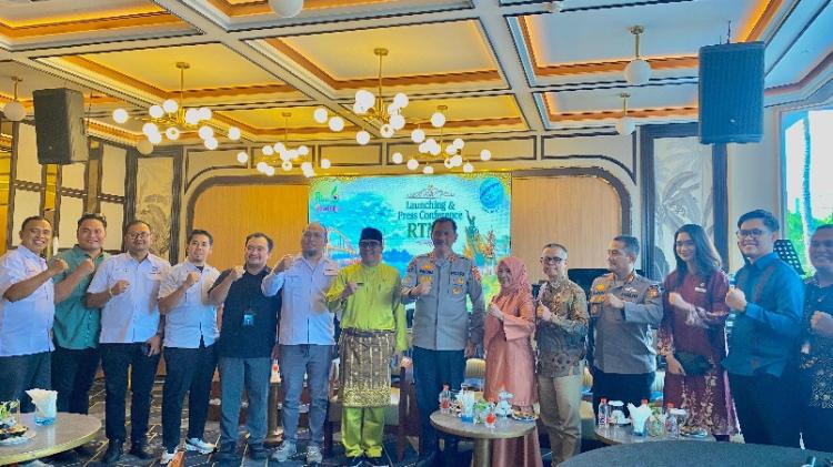 Disdik Riau Imbau SMA/SMK Percepat Sosialisasi Beasiswa SDM Sawit 2026   