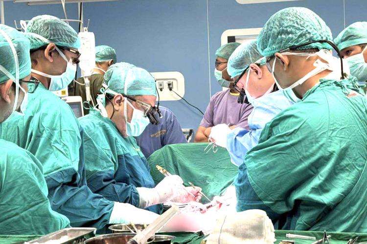 RSUD Arifin Achmad Riau Bikin Geger, Operasi Jantung Tanpa Hentikan Detak Berhasil Dilakukan