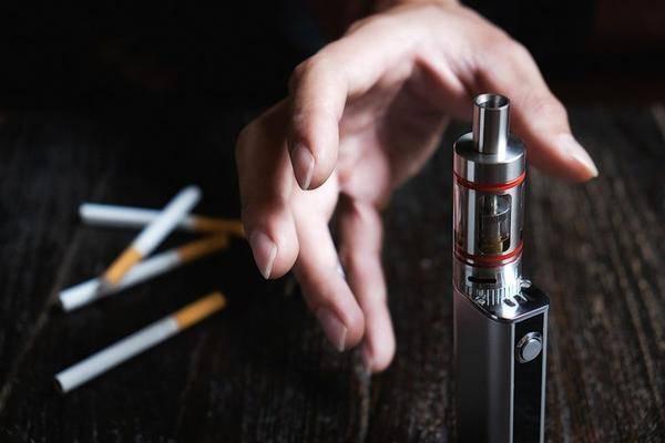 Bahaya Vape bagi Kesehatan Remaja: Risiko Kecanduan hingga Kerusakan Paru
