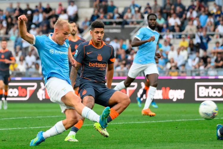 Inter Milan Bidik Double Winner, Lazio Bisa Hancur di Rumah Sendiri Dini Hari Nanti
