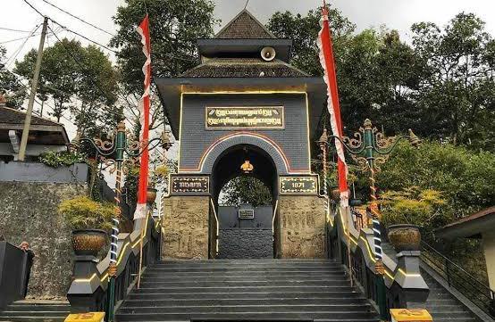 Pesulap Merah Bongkar Rahasia Gunung Kawi, Fakta Sebenarnya Bikin Netizen Syok!