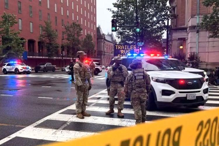 Trump Diserang Lagi, Rentetan Tembakan Memaksa Gedung Putih Lockdown 