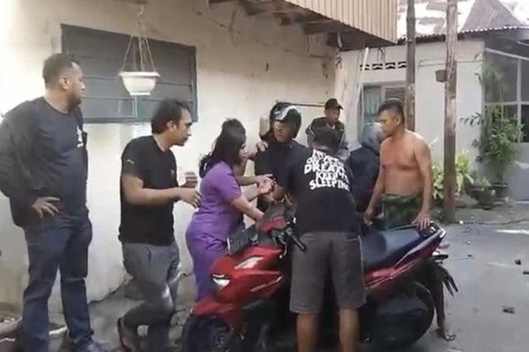 Polisi Dihujani Batu Saat Gerebek Bandar Narkoba di Medan, Tersangka Kabur