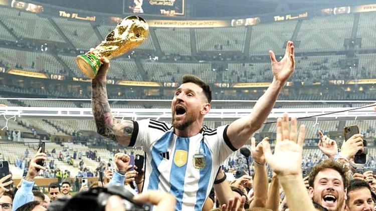 Vinicius Akhirnya Jujur, Messi Masih Pemain Paling Menakutkan di Dunia