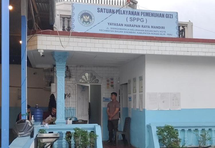 Anggota DPRD Rohil Sayangkan Sikap Kepala SPPG yang Berhentikan Relawan dan Persoalan Limbah MBG, Begini Katanya