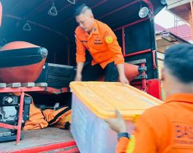 Perahu Terbalik di Sungai Indragiri, 2 Selamat, 1 Orang Masih Dalam Pencarian