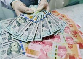 Rupiah dan Bayang-Bayang Dolar