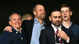 Pangeran William Tak Bisa Duduk Tenang Saat Aston Villa Hancurkan Freiburg