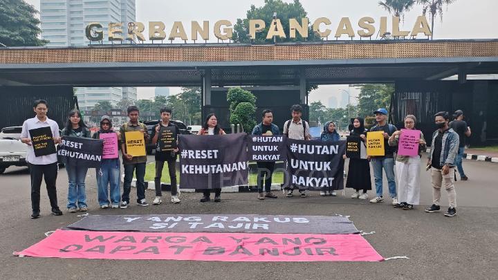 Koalisi Tolak Revisi Tambal Sulam Undang-Undang Kehutanan, Singgung Motif Komersialisasi Hutan