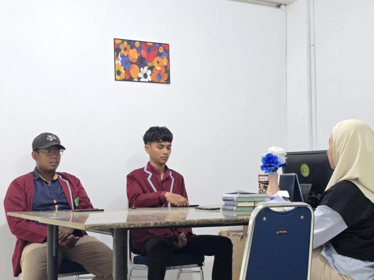 Beasiswa CSR BRK Syariah Bantu Mahasiswa STIT Mumtaz Karimun Wujudkan Cita-cita Pendidikan