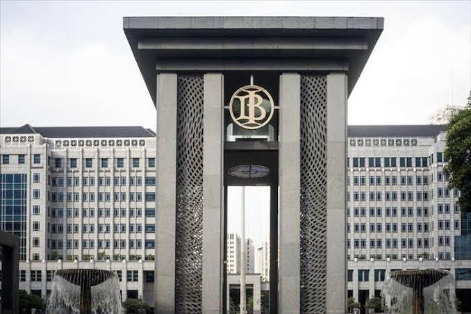 BI Rate Mendadak Naik Jadi 5,5 Persen, Ekonom Ingatkan Risiko Menimpa Kredit