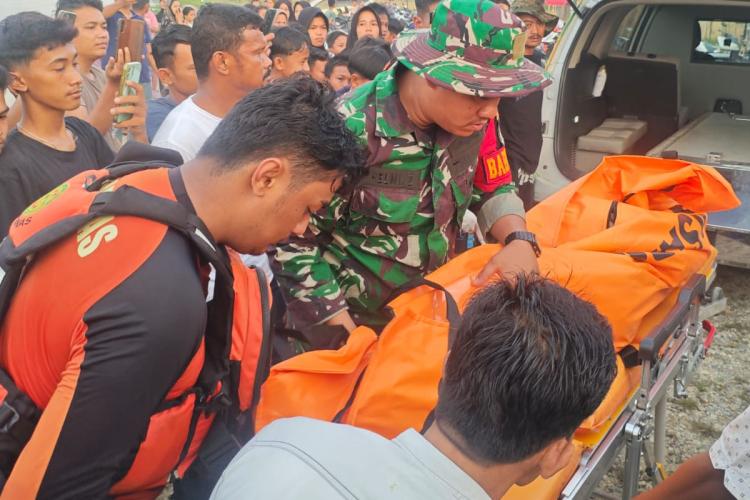 Hilang Ditelan Arus, Cepi Akhirnya Ditemukan! Operasi Dramatis di Sungai Kampar Berakhir Duka