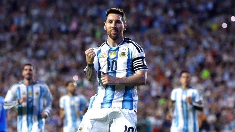 Saat 88 Ribu Orang Memanggil Messi, Argentina Menutup Laga Ujicoba Dengan Pesta