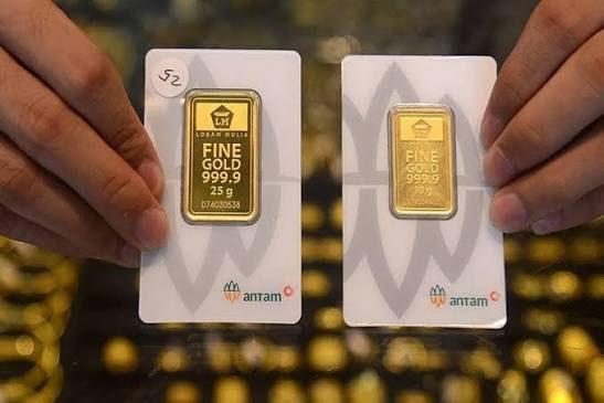 Harga Emas Antam Hari Ini Naik Rp20.000, Buyback Melonjak Rp55.000