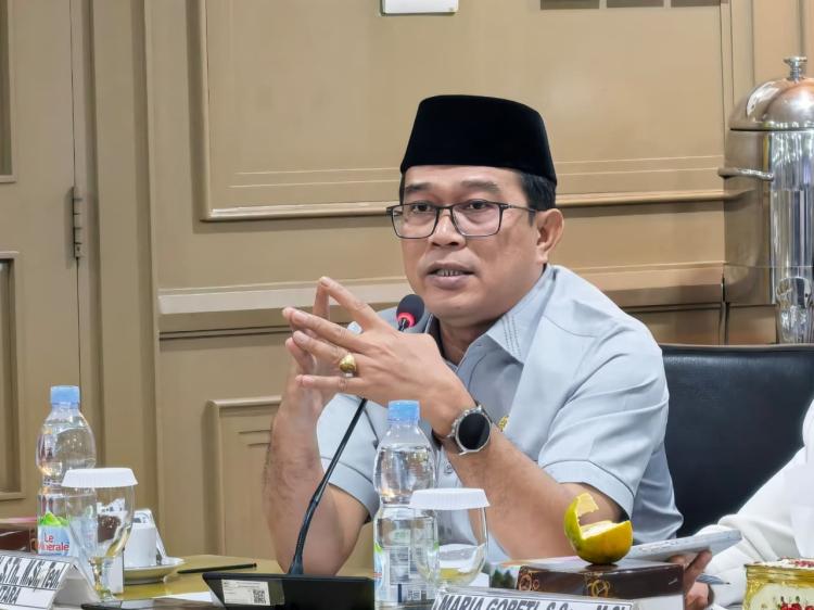 Senator Penrad Siagian Khawatir Sistem Merit ASN Terganggu Masuknya Personel Aktif TNI-Polri