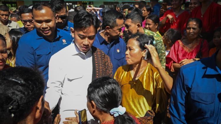 Wapres Gibran Bicara Soal Persaingan Koperasi Merah Putih dan BUMDes: Usaha yang Sudah Ada Jangan Dirugikan!